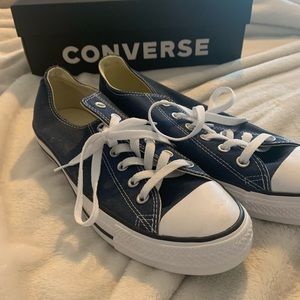 unisex brand new converse shoes
